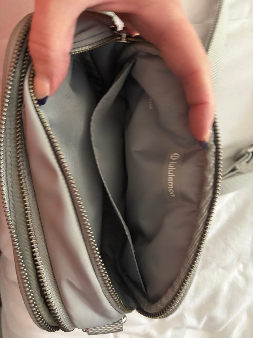 lululemon athletica Gray Crossbody Bag - Compact Everyday  Shoulder Bag - Picture 2 of 3